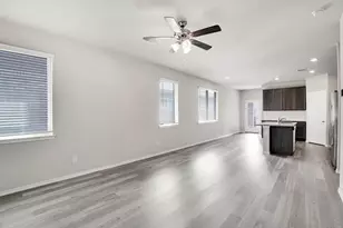 17121 Upland Bent Ct, Conroe, TX 77385 - Photo 4