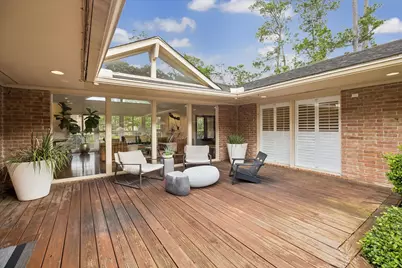 319 Tynebridge Lane, Houston, TX 77024 - Photo 14