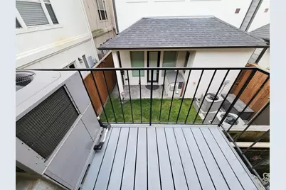 1418 Vermont Street #9, Houston, TX 77006 - Photo 30