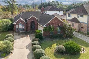 4207 Joshua Cir, Houston, TX 77014 - Photo 2