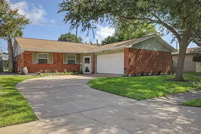 7005 Youpon, Galveston, TX 77551 - Photo 1