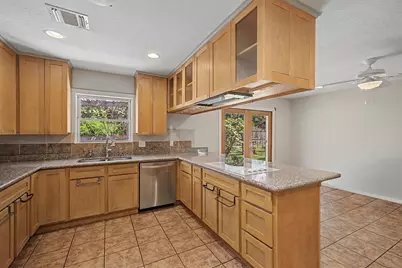 7005 Youpon, Galveston, TX 77551 - Photo 4