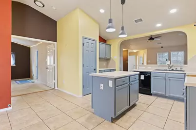 129 Lava Bed Drive, Pflugerville, TX 78660 - Photo 10