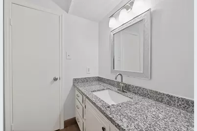 8401 Hanfro Lane, Houston, TX 77088 - Photo 30