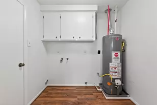 8401 Hanfro Ln, Houston, TX 77088 - Photo 22