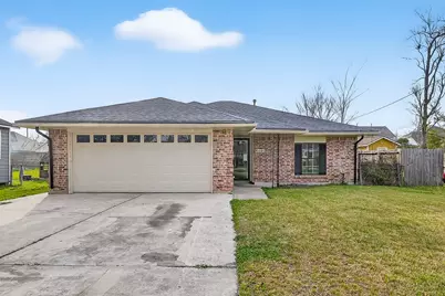 8401 Hanfro Lane, Houston, TX 77088 - Photo 1