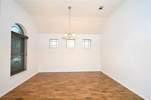 19734 Amber Village Ln, Richmond, TX 77407 - Photo 6