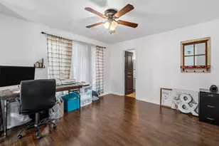 9830 Ellen St, Baytown, TX 77521 - Photo 16