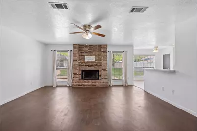 9830 Ellen Street, Baytown, TX 77521 - Photo 32
