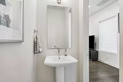1310 Hussion Street, Houston, TX 77003 - Photo 16