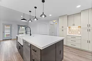 14843 Wooded Glen Ct, Cypress, TX 77429 - Photo 4