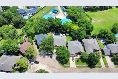 8910 Burleson Court, Houston, TX 77064 - Photo 8