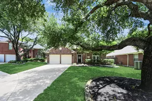 8910 Burleson Ct, Houston, TX 77064 - Photo 2