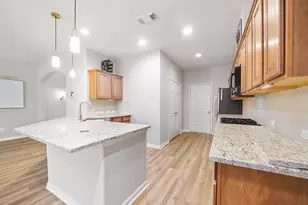 17814 Arapaho Hill Ln, Humble, TX 77346 - Photo 4
