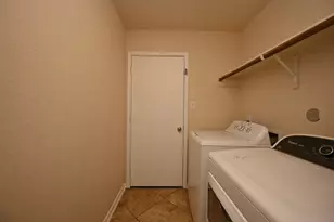 3111 Keystone Square Ln, Rosenberg, TX 77471 - Photo 32