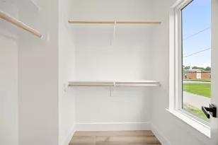 9011 Surry St, Houston, TX 77028 - Photo 20