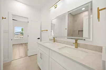9011 Surry Street, Houston, TX 77028 - Photo 18
