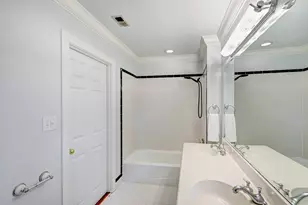 1027 Althea Dr, Houston, TX 77018 - Photo 12