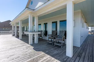 3726 Biscayne Beach Rd, Port Bolivar, TX 77650 - Photo 8