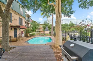 4515 Briar Hollow Pl, Houston, TX 77027 - Photo 26