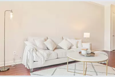 4515 Briar Hollow Place #312, Houston, TX 77027 - Photo 8