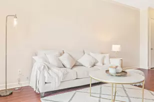 4515 Briar Hollow Pl, Houston, TX 77027 - Photo 8