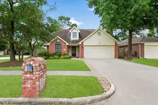 3403 Arromanches Ln, Spring, TX 77388 - Photo 2