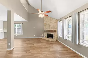 3403 Arromanches Ln, Spring, TX 77388 - Photo 10