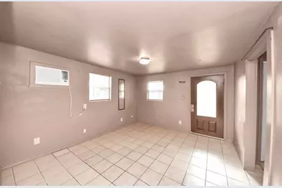6821 Haight Street, Houston, TX 77028 - Photo 12