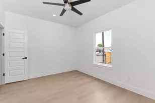 2316 McKee St, Houston, TX 77009 - Photo 24