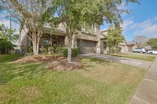 19315 Boulder Bay Ln, Humble, TX 77346 - Photo 2