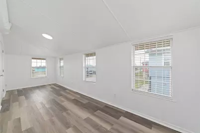 1228 W Canal, Crystal Beach, TX 77650 - Photo 18