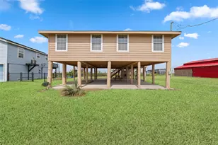 1228 W Canal, Crystal Beach, TX 77650 - Photo 1
