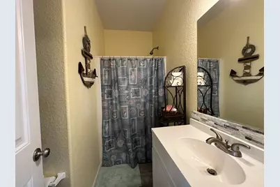 124 Howard Avenue #D, Surfside Beach, TX 77541 - Photo 28
