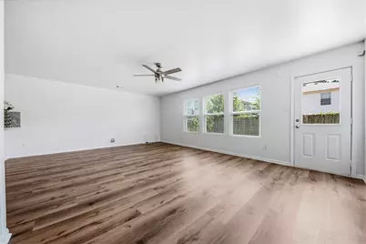 16763 N Gull Drive S, Conroe, TX 77385 - Photo 6