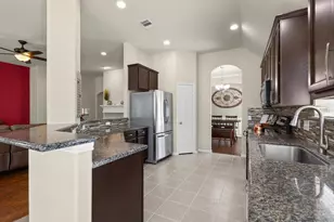 9103 Red Stag Ln, Conroe, TX 77303 - Photo 12