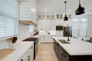 2015 Lou Ellen Ln, Houston, TX 77018 - Photo 8