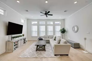 2015 Lou Ellen Ln, Houston, TX 77018 - Photo 6