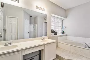 16215 Cairngorm Ave, Houston, TX 77095 - Photo 14