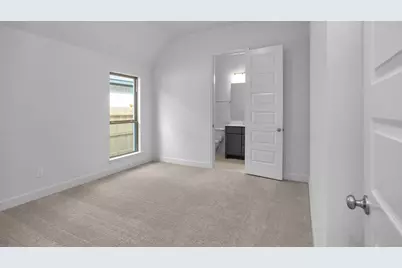 18819 Madonna Lily Court, Tomball, TX 77377 - Photo 10