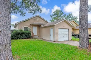 11734 Greenglen Dr, Houston, TX 77044 - Photo 1