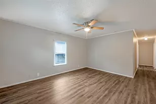 11734 Greenglen Dr, Houston, TX 77044 - Photo 10