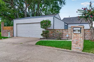 2946 Creekway Cir, Missouri City, TX 77459 - Photo 2