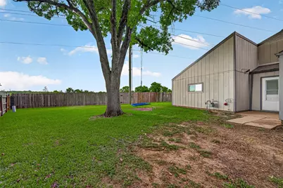 2946 Creekway Circle, Missouri City, TX 77459 - Photo 8