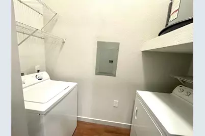 2525 McCue St Road #119, Houston, TX 77056 - Photo 20