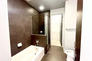 2525 McCue St Rd, Houston, TX 77056 - Photo 30