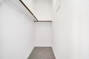 8419 Berry Brush Ln, Houston, TX 77022 - Photo 10