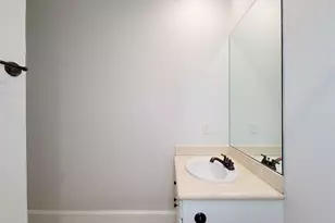 2418 Ralph St, Houston, TX 77006 - Photo 38
