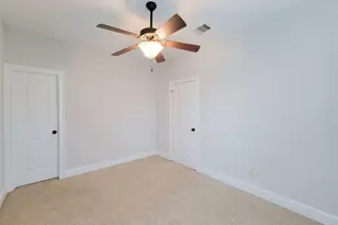 2418 Ralph St, Houston, TX 77006 - Photo 34