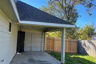 4221 Clover St, Houston, TX 77051 - Photo 6